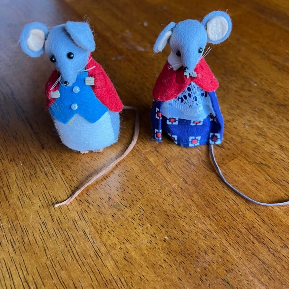 VINTAGE HANDMADE ENGLAND MICE MR & MRS WILLIAM WENSLEYDALE MINIATURES ANAMORPHIC - Picture 2 of 9